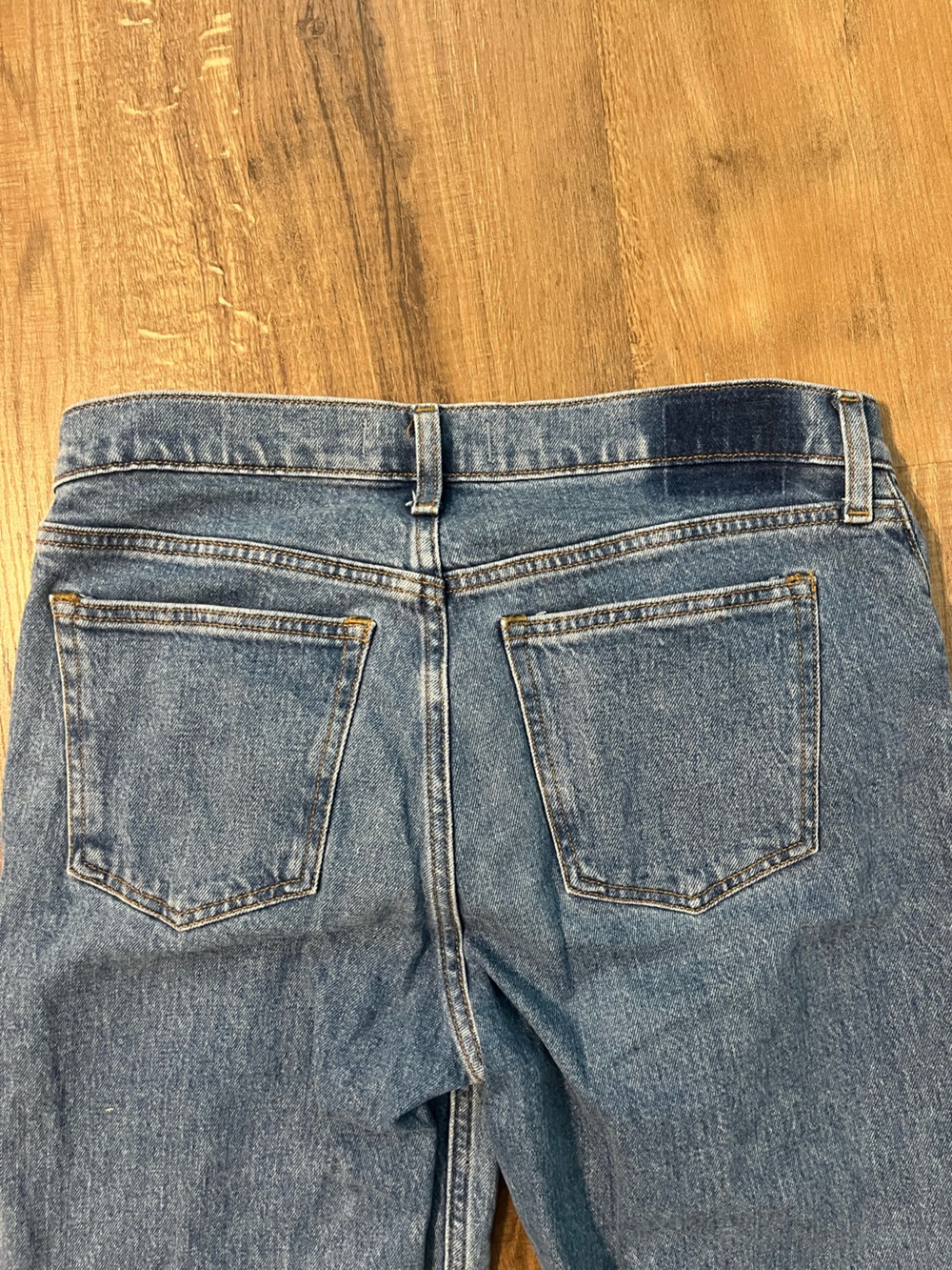 Abercrombie & Fitch Mid Rise 90s Straight Jean - Medium Tinted - Picture 8 of 10